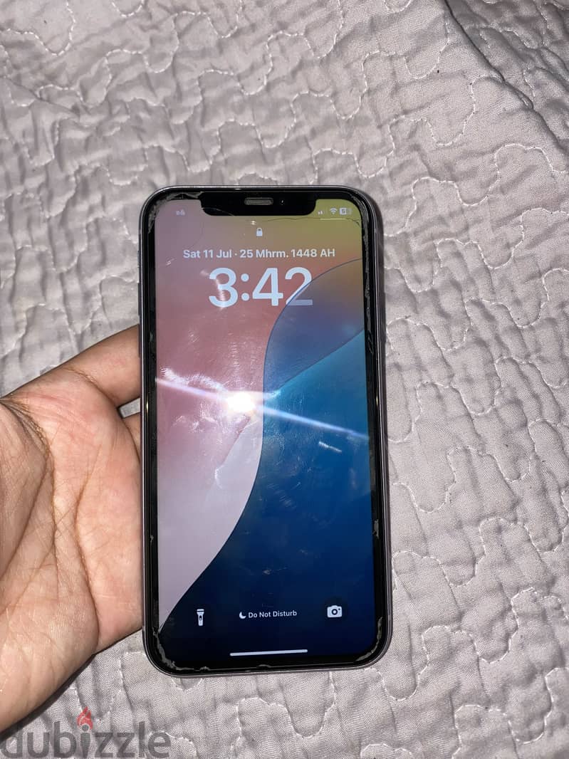 Apple - iPhone 11 4
