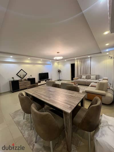 Brand new apartment, first occupancy, never used before. Fully furnished with high-end hotel-style furniture. Fully air-conditioned and equipped