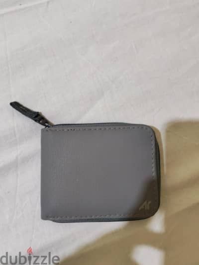 محفظه AR Z PROلبيع من ARIJ BAGS