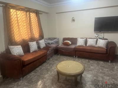 النزهه الجديده شارع سمير شطا مساحه 160 م