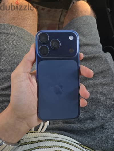 Apple - iPhone 17 Pro 256gb - 100% battery