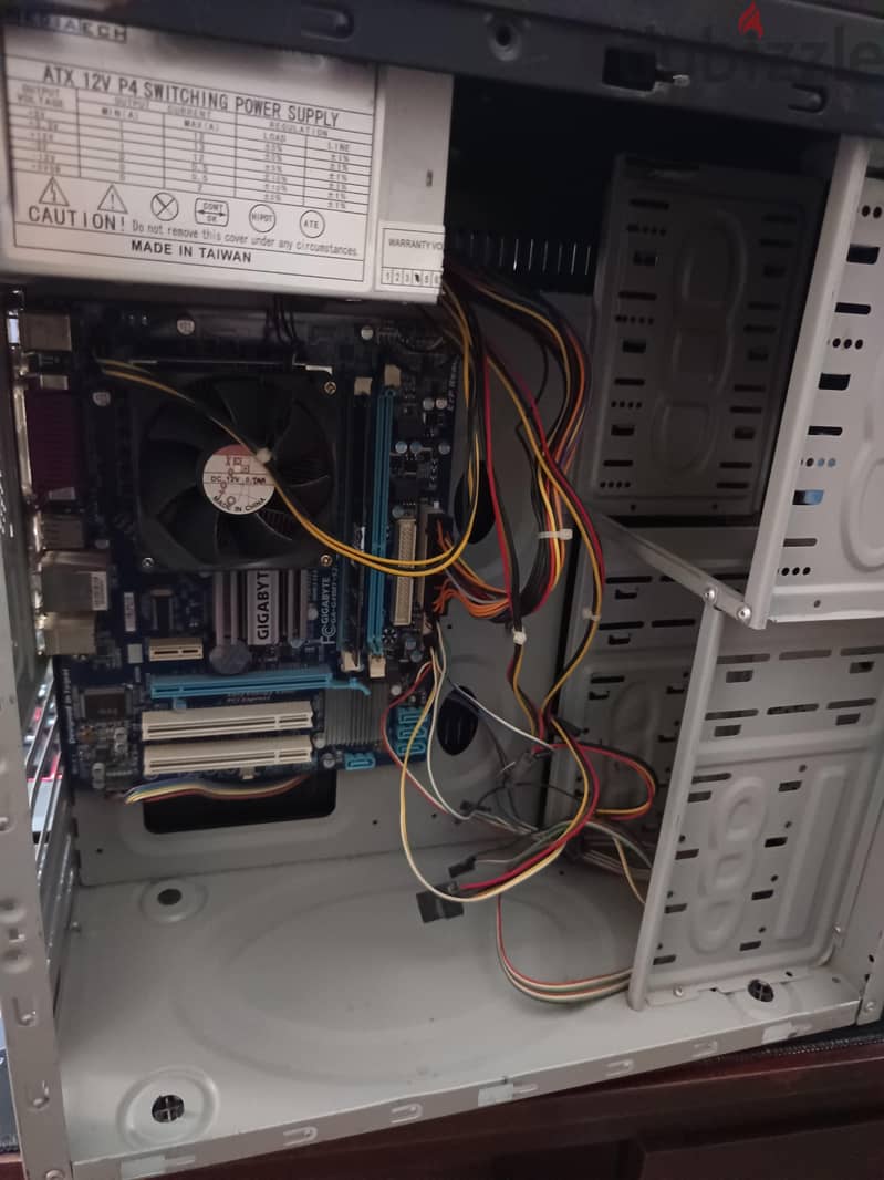 جهاز core 2 quad بدون هارد 1