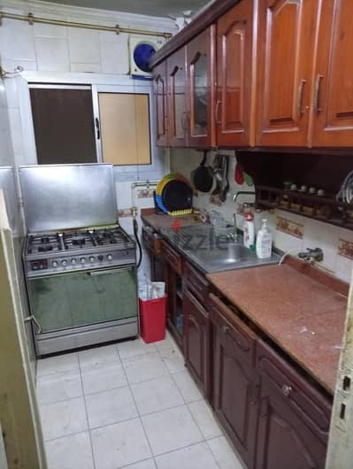 بطنطا. مطبخ كامل +حوض استنلس+بوتاجاز+شفاط +فلتر 7 مراحل
