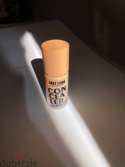 كونسيلر لاست لوك الأصلي - Last Look Concealer Glow