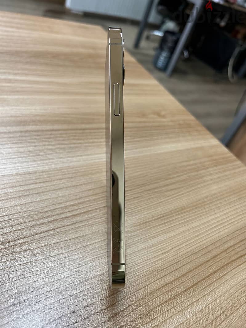 Apple - iPhone 12 Pro 2