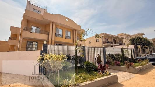 Are you looking for a furnished apartment in a distinctive location? In the distinguished villas, close to Mall of Egypt and the Suez Road. A great opportunity for living or investment. Are you looking for a furnished apartment in a distinctive location? In the distinguished villas, close to Mall of Egypt and the Suez Road. A great opportunity for living or investment.