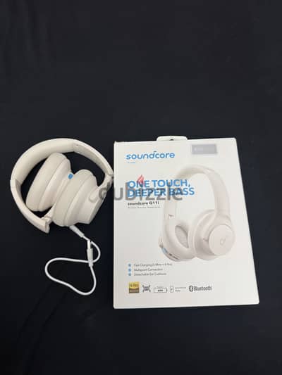 Soundcore q11i