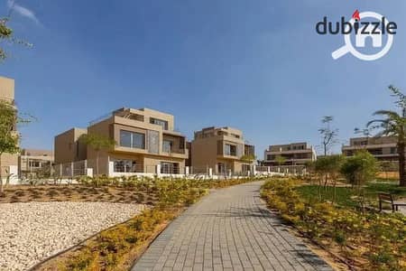 Corner townhouse in The Crown Compound by Palm Hills, near New Giza, Gezira Club, and Alsun School, and minutes from the 26th of July Axis in the hear