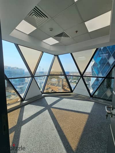 مكتب اداري 55م للايجار في Cairo Business Plaza التجمع الخامس