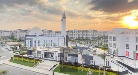 استوديو للبيع مساحه 55 متر مجموعه 121 تخصيص هيئه اول سكن غرفه واحده حمام واحد امام الايست هب مباشر