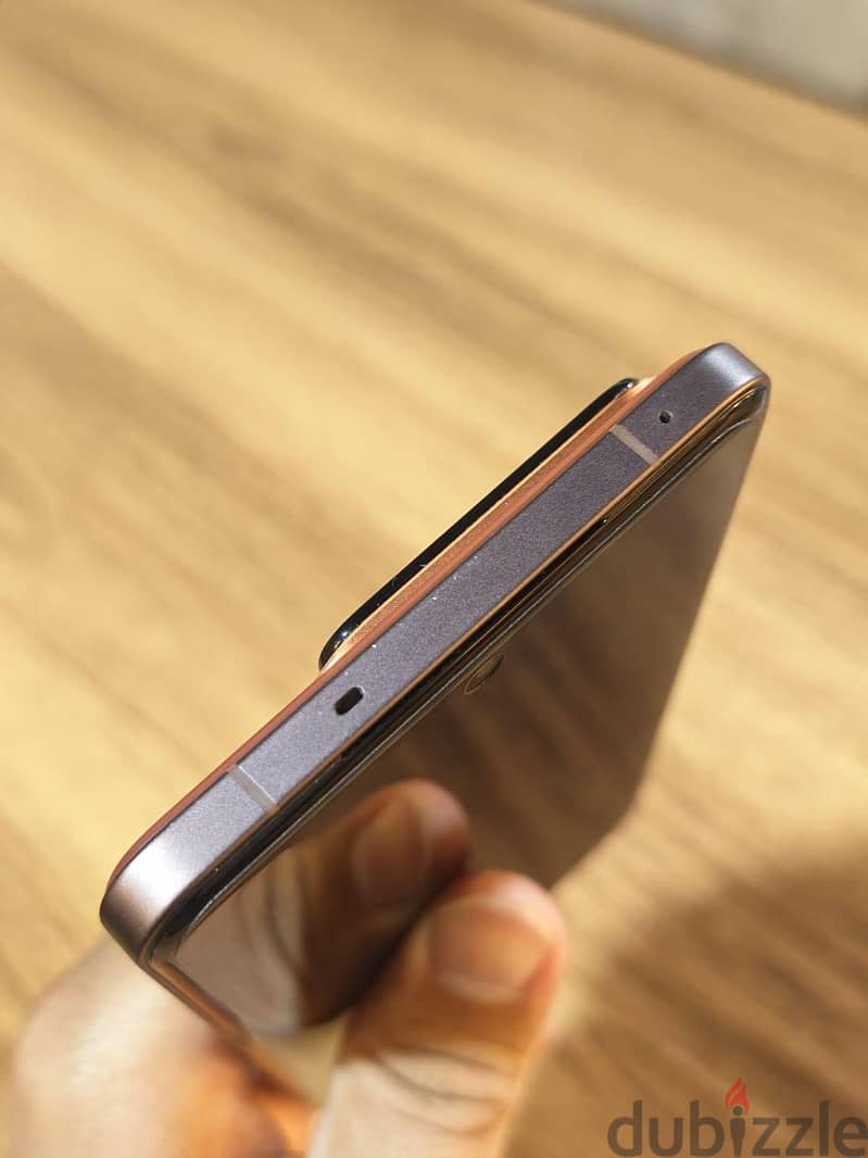 Realme GT 7 Pro 3