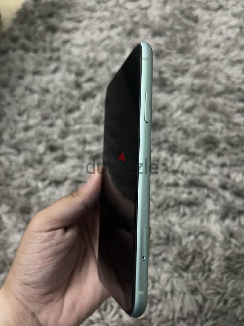 Apple - iPhone 11 2