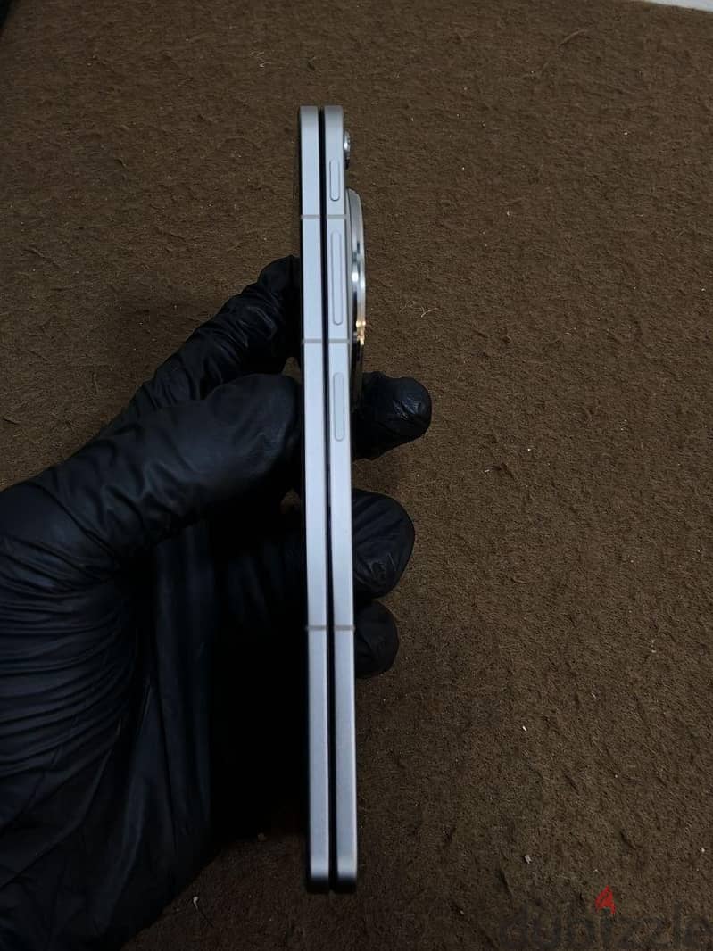 Oppo Find N6 7