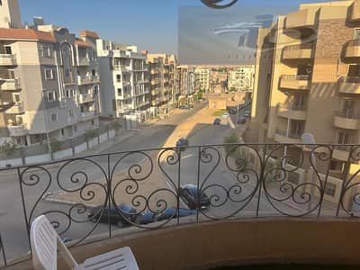 A distinctive apartment for sale in the Southern Lotus – Al Tagamoa Al Khames. A great opportunity for living or investment in one of the best locations in the Southern Lotus, with an open view and a prime location.