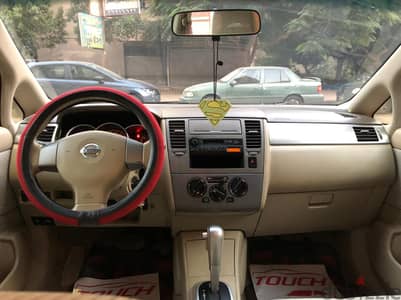 Nissan Tiida 2007