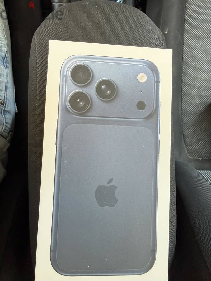 Apple - iPhone 17 Pro 1