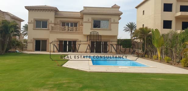 Standalone villa 5 master bedrooms for sale in Katameya dunes, fully finished, private pool, maid's room
