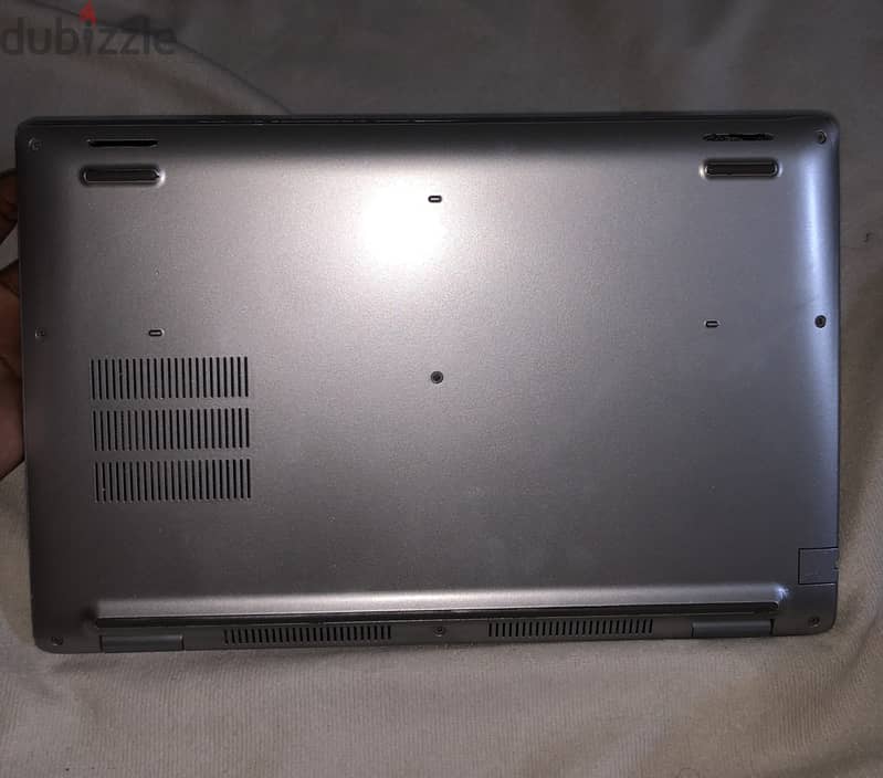 Dell Latitude 5530 1