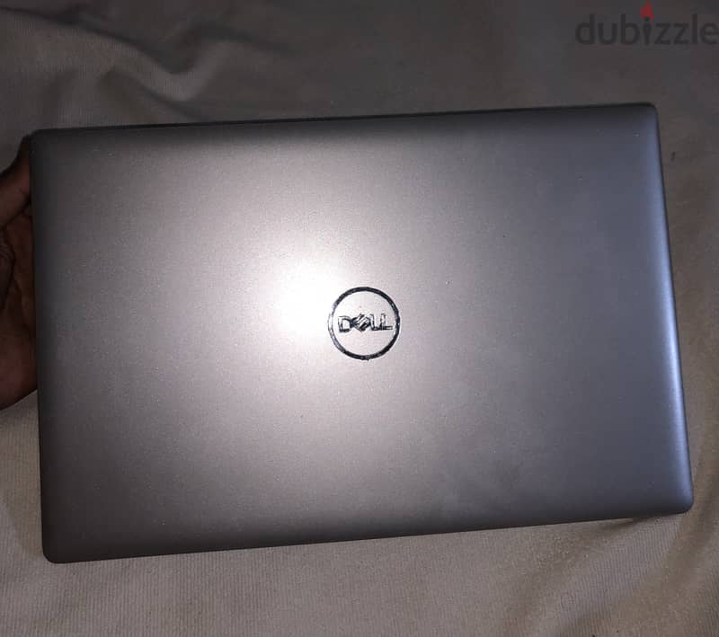 Dell Latitude 5530 2