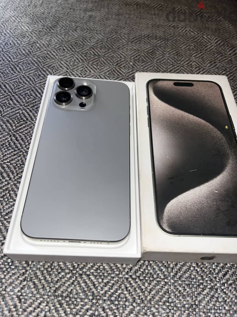 Apple - iPhone 15 Pro Max 1