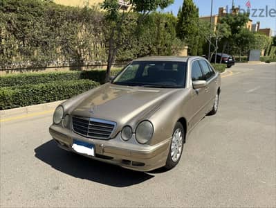 Mercedes E200 2001  موديل ٢٠٠١ E200 مرسيدس