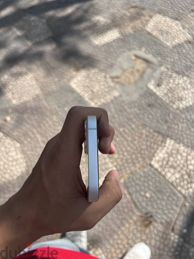 Apple - iPhone 13 1