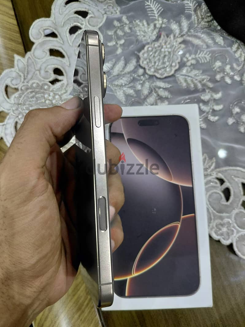 Apple - iPhone 16 Pro Max 5