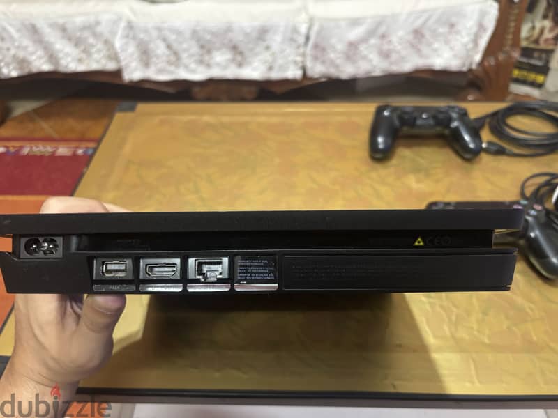 PS4 Slim 1 TB 2
