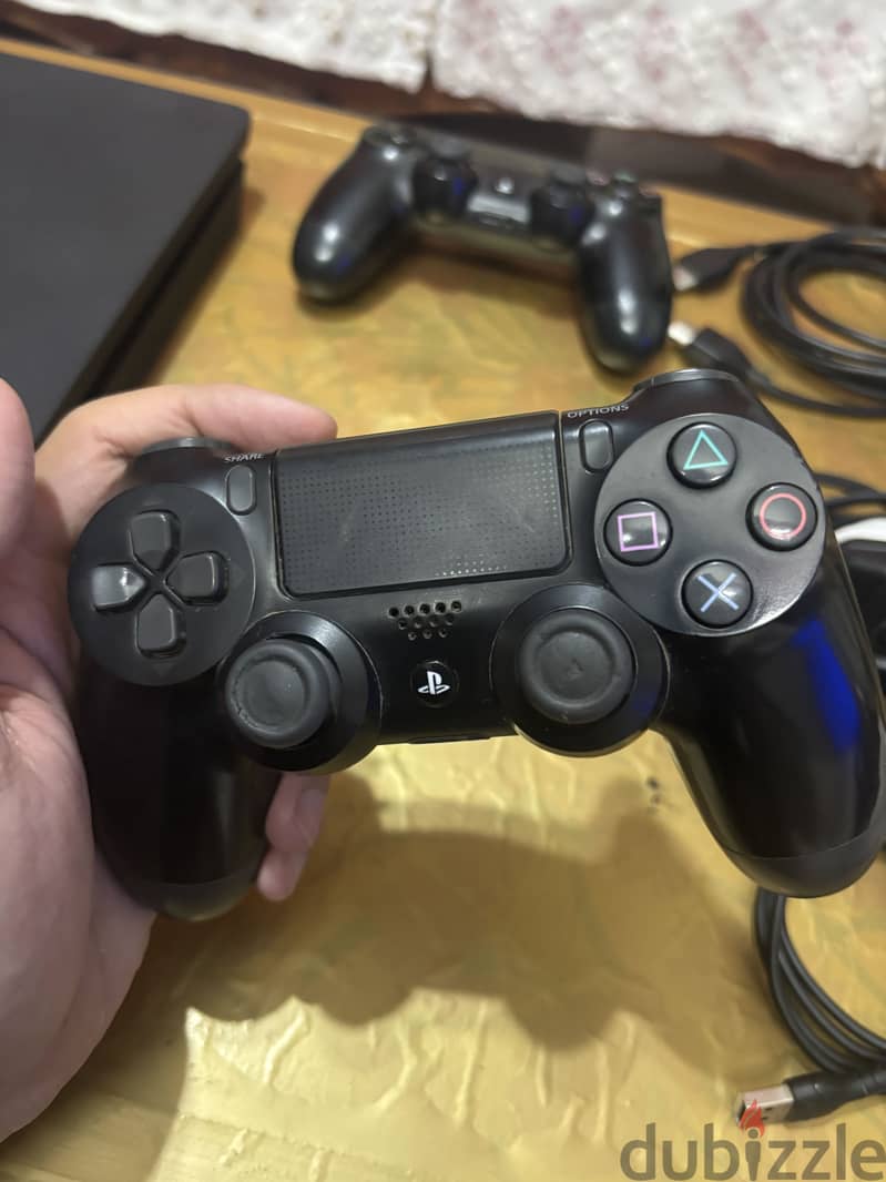 PS4 Slim 1 TB 5