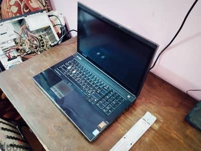 dell precision m6800 للبيع