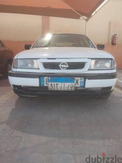 أوبل فيكترا 1995