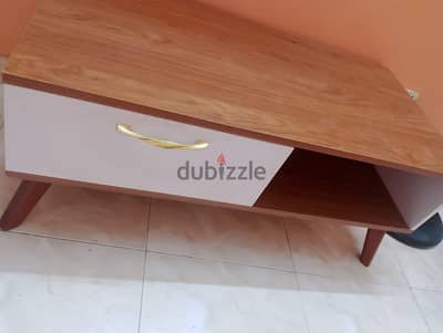 تربيزه شاشه مودرن