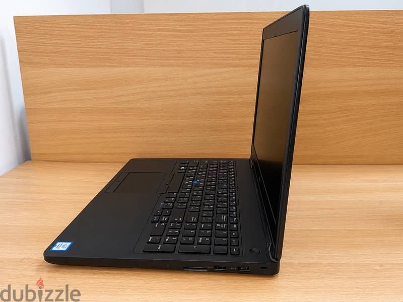 Dell Latitude E5570 2