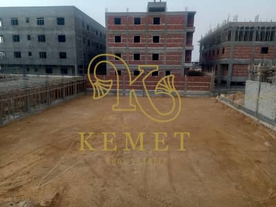 Back-View 180m² Apartment for Sale in Beit Al Watan, District 2