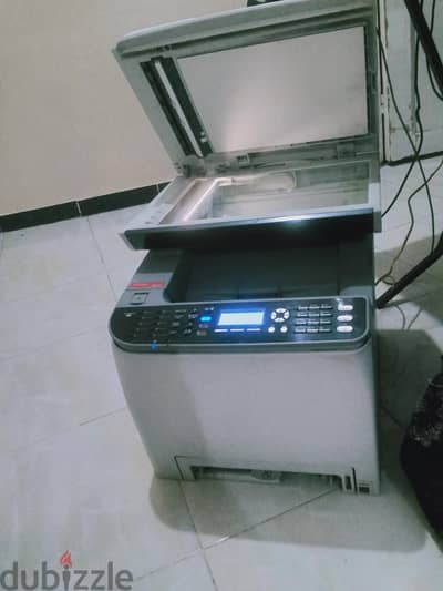 طابعة ريكو الوان sp c242sf