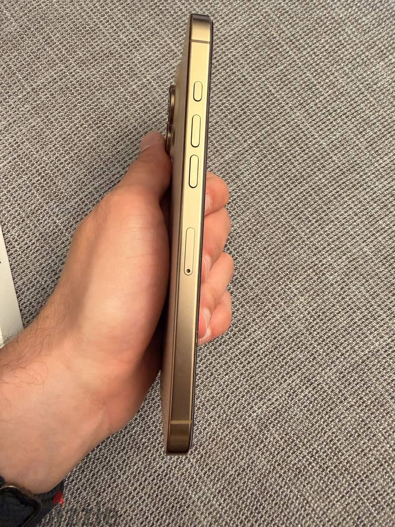 iPhone 16 Pro Max perfect condition 1