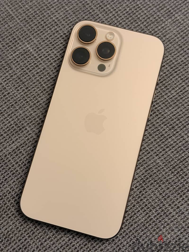 iPhone 16 Pro Max perfect condition 6