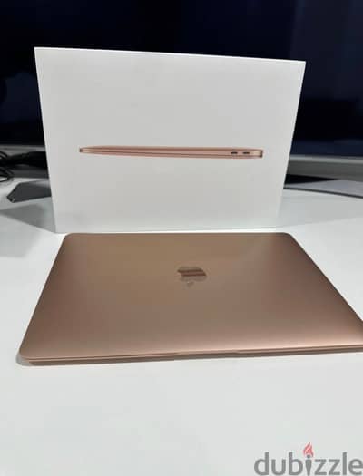 للبيع MacBook Air M1 - بحالة ممتازة جدًا