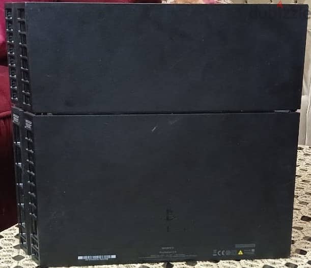 PlayStation 4 Fat 1TB 1