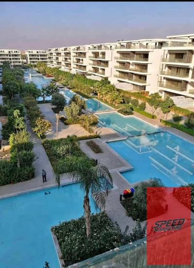 Hotel apartment for rent in the best residential compound, Lake View Residens location, close to all services and 3 minutes away from 90th Street,