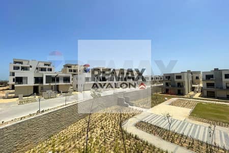 فيلا تاون هاوس للبيع 260م (بالم هيلز - اسكندريه)