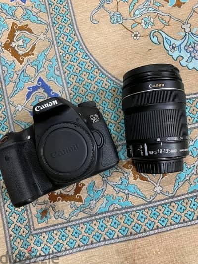 canon 70D Shutter 5K With Lens 18:135 USM
