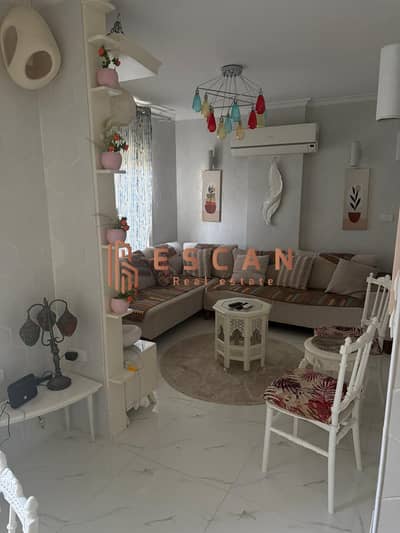 74 sq m furnished apartment for rent in Al Rehab, prime location near the old market and services