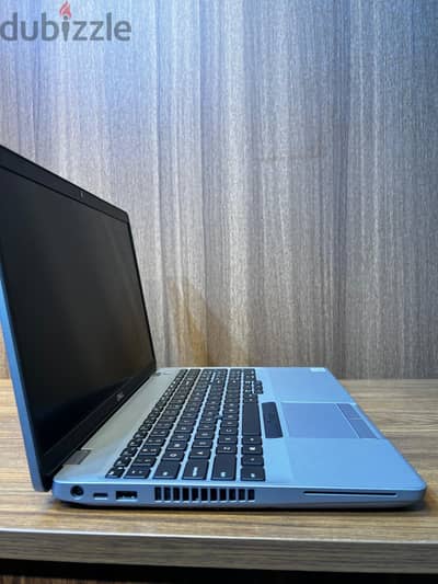 Dell precision 3551