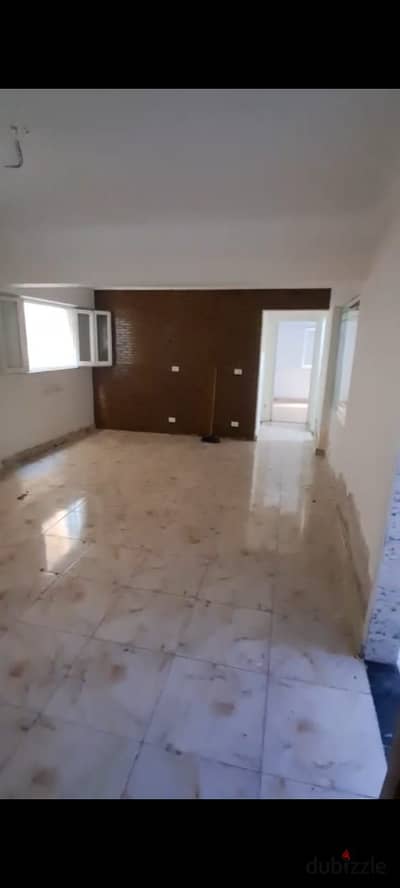 شقه للايجار الاداري او السكني ب سموحه تقسيم القضاه