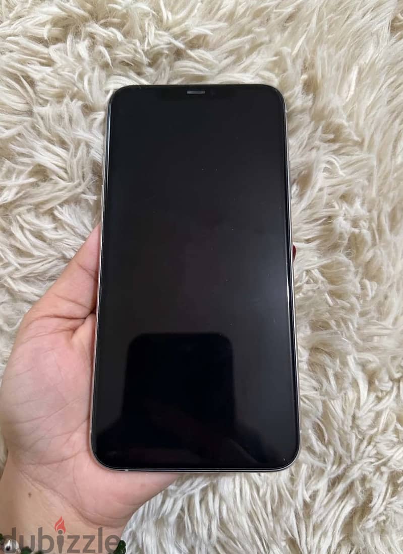 iPhone 11 Pro Max USA 2