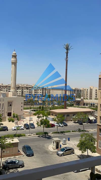 شقة مميزة للبيع في مدينتي – B11  فرصة رائعة لامتلاك شقة جاهزة للسكن في واحدة من أكثر مراحل مدينتي تميزًا بموقع قريب من جميع الخدمات وتشطيبات سوبر لوكس