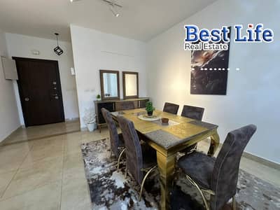 شقة مفروشة للإيجار في المراسم فيفث سكوير التجمع الخامس | 160 متر | 3 غرف نوم (ماستر بدريسنج) | 3 حمامات | باركينج