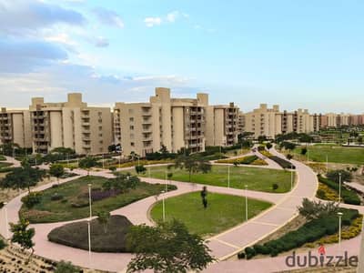 شقه لقطه للبيع بدون اوفر برايس في كمبوند وصال امام الجامعه