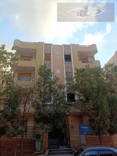 Full property for sale in Andalus 2 - Fifth Settlement  A very unique location, second number from Nile School, close to Teseen Street and all services. 